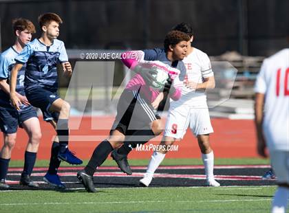 Thumbnail 3 in Lee [Robert E.] vs Bellarmine College Prep (North Texas Elite Showcase) photogallery.