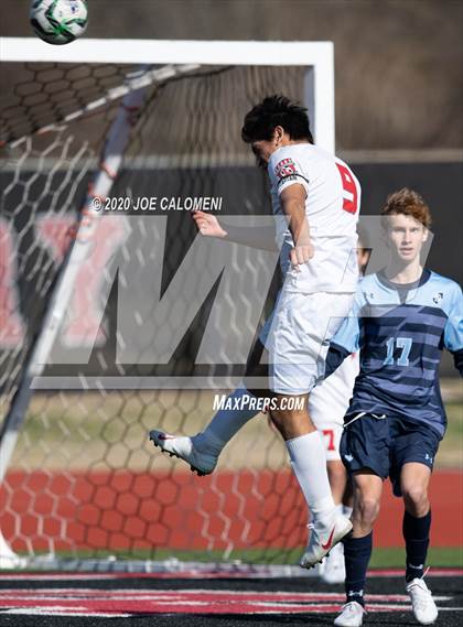 Thumbnail 1 in Lee [Robert E.] vs Bellarmine College Prep (North Texas Elite Showcase) photogallery.