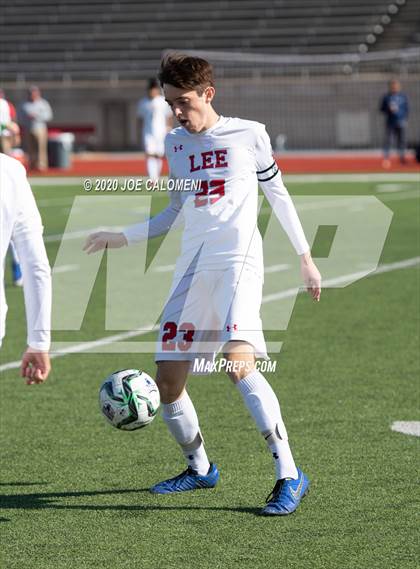 Thumbnail 3 in Lee [Robert E.] vs Bellarmine College Prep (North Texas Elite Showcase) photogallery.