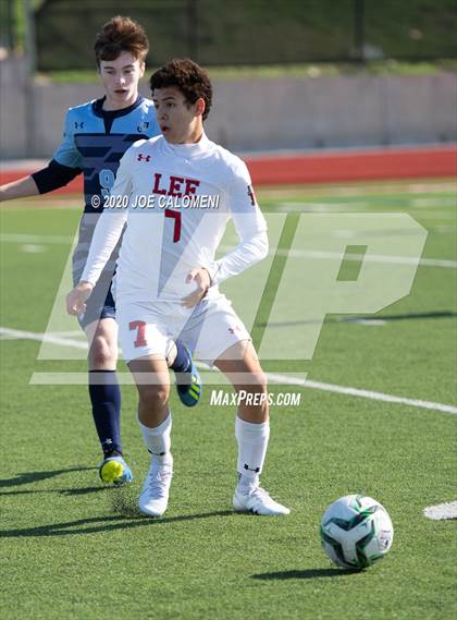 Thumbnail 1 in Lee [Robert E.] vs Bellarmine College Prep (North Texas Elite Showcase) photogallery.