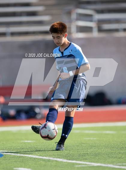 Thumbnail 2 in Lee [Robert E.] vs Bellarmine College Prep (North Texas Elite Showcase) photogallery.