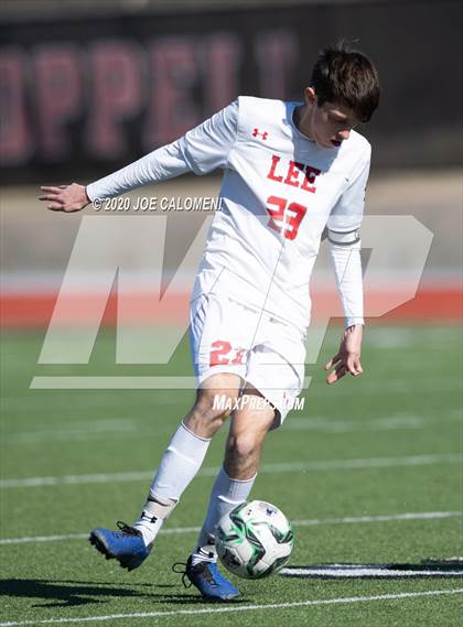 Thumbnail 3 in Lee [Robert E.] vs Bellarmine College Prep (North Texas Elite Showcase) photogallery.