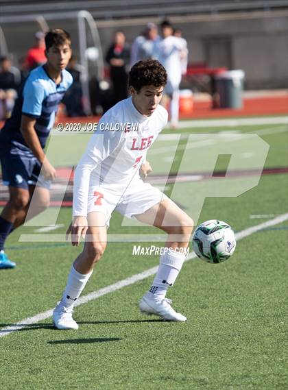 Thumbnail 3 in Lee [Robert E.] vs Bellarmine College Prep (North Texas Elite Showcase) photogallery.