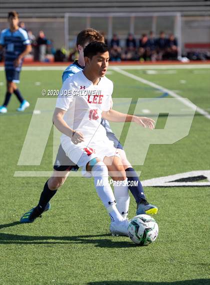 Thumbnail 1 in Lee [Robert E.] vs Bellarmine College Prep (North Texas Elite Showcase) photogallery.
