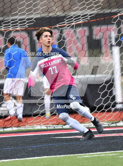 Thumbnail 2 in Lee [Robert E.] vs Bellarmine College Prep (North Texas Elite Showcase) photogallery.