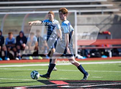 Thumbnail 3 in Lee [Robert E.] vs Bellarmine College Prep (North Texas Elite Showcase) photogallery.