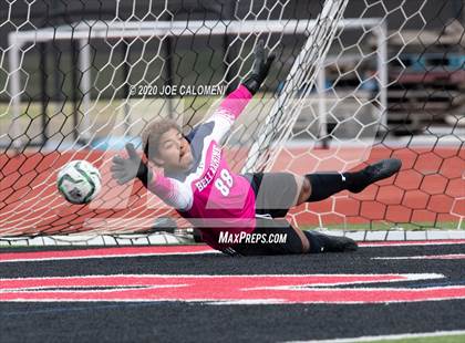 Thumbnail 1 in Lee [Robert E.] vs Bellarmine College Prep (North Texas Elite Showcase) photogallery.