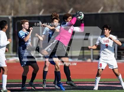 Thumbnail 1 in Lee [Robert E.] vs Bellarmine College Prep (North Texas Elite Showcase) photogallery.