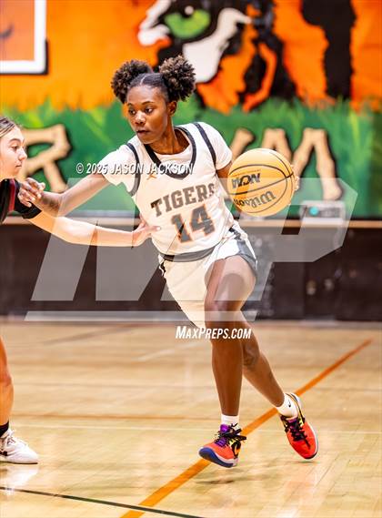 Thumbnail 2 in Lumberton @ South View photogallery.