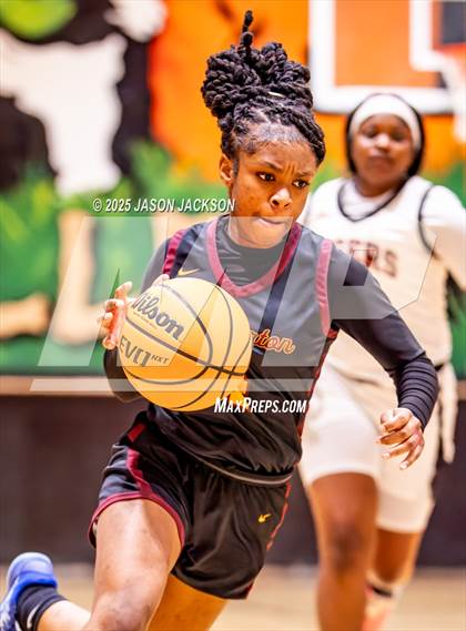 Thumbnail 1 in Lumberton @ South View photogallery.