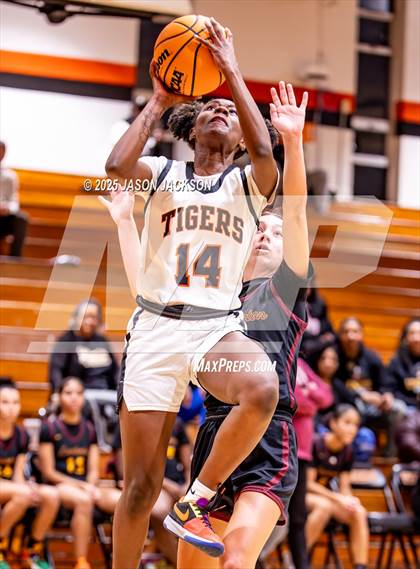 Thumbnail 3 in Lumberton @ South View photogallery.