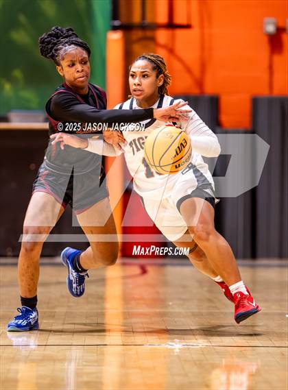 Thumbnail 1 in Lumberton @ South View photogallery.