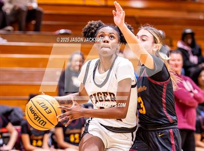 Thumbnail 1 in Lumberton @ South View photogallery.