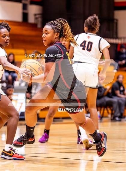 Thumbnail 1 in Lumberton @ South View photogallery.
