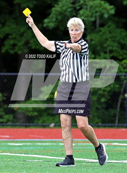 Thumbnail 3 in East Lyme vs Guilford (CIAC Class M Quarterfinal) photogallery.