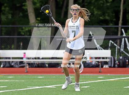 Thumbnail 3 in East Lyme vs Guilford (CIAC Class M Quarterfinal) photogallery.