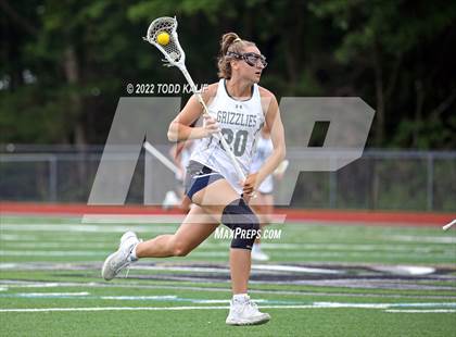 Thumbnail 2 in East Lyme vs Guilford (CIAC Class M Quarterfinal) photogallery.