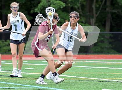 Thumbnail 3 in East Lyme vs Guilford (CIAC Class M Quarterfinal) photogallery.