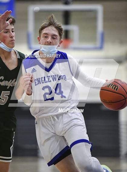 Thumbnail 1 in Conifer @ Englewood photogallery.