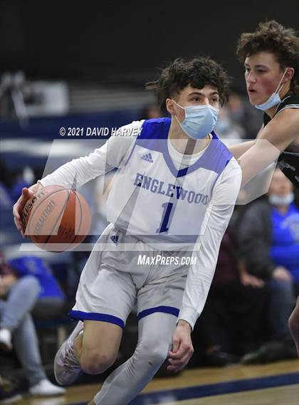 Thumbnail 1 in Conifer @ Englewood photogallery.