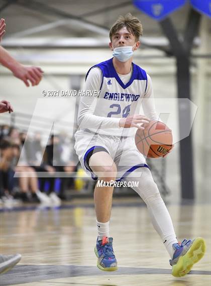 Thumbnail 1 in Conifer @ Englewood photogallery.