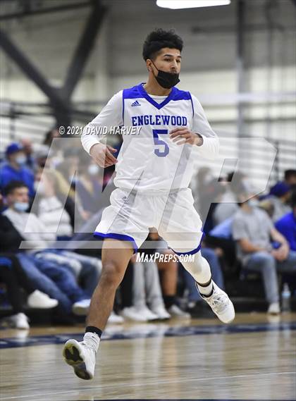 Thumbnail 1 in Conifer @ Englewood photogallery.