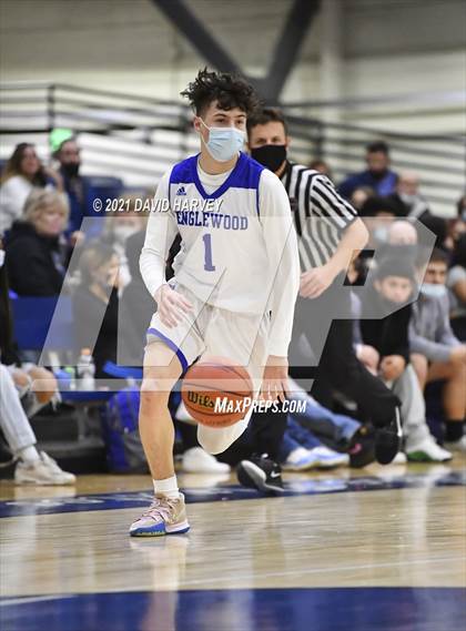 Thumbnail 2 in Conifer @ Englewood photogallery.