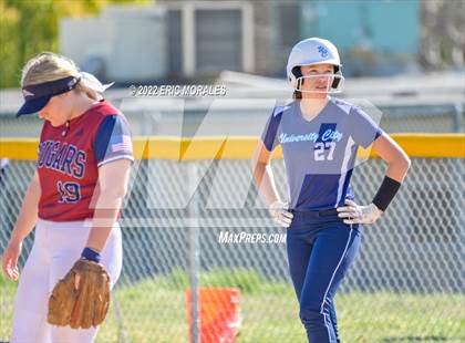 Thumbnail 3 in Steele Canyon vs University City (Hilltop Tournament) photogallery.