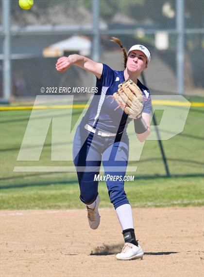 Thumbnail 3 in Steele Canyon vs University City (Hilltop Tournament) photogallery.