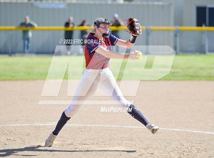 Thumbnail 3 in Steele Canyon vs University City (Hilltop Tournament) photogallery.