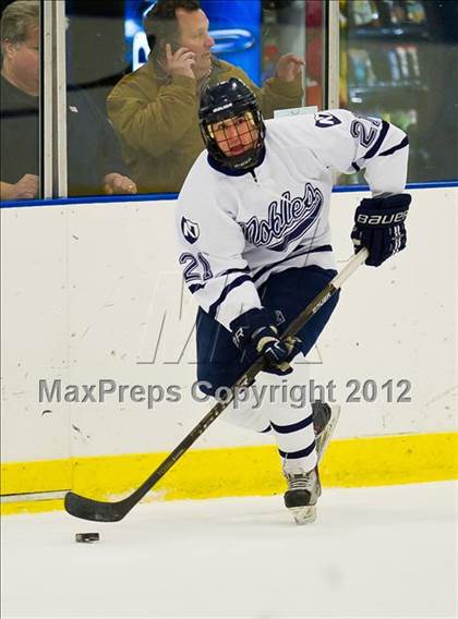 Thumbnail 2 in Noble & Greenough vs Phillips Academy (Flood-Marr Tournament) photogallery.