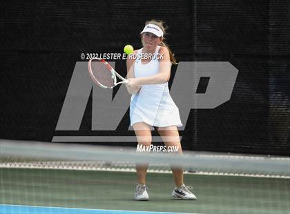 Thumbnail 2 in UIL 3A/4A Championships photogallery.