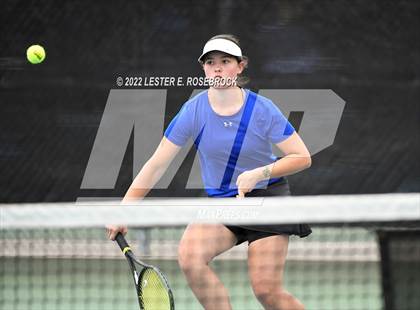 Thumbnail 2 in UIL 3A/4A Championships photogallery.