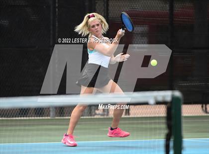Thumbnail 2 in UIL 3A/4A Championships photogallery.
