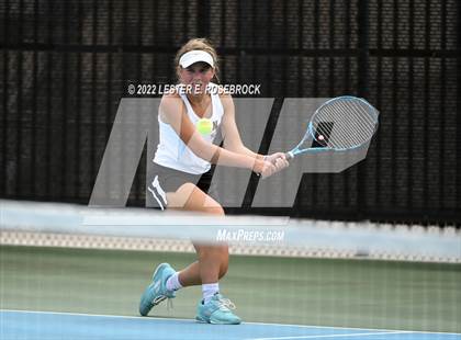 Thumbnail 2 in UIL 3A/4A Championships photogallery.