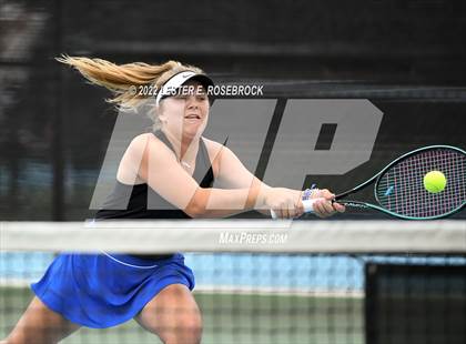 Thumbnail 1 in UIL 3A/4A Championships photogallery.