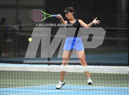 Thumbnail 2 in UIL 3A/4A Championships photogallery.