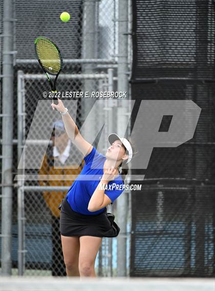 Thumbnail 1 in UIL 3A/4A Championships photogallery.