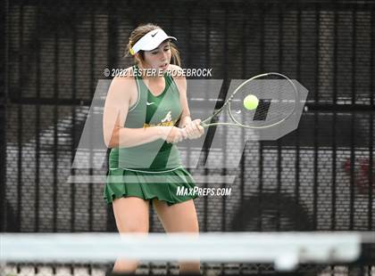 Thumbnail 2 in UIL 3A/4A Championships photogallery.