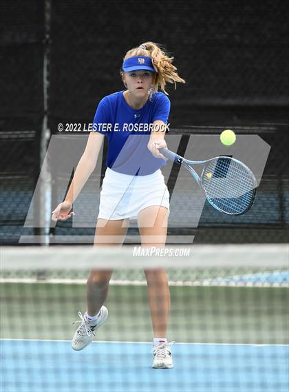 Thumbnail 2 in UIL 3A/4A Championships photogallery.