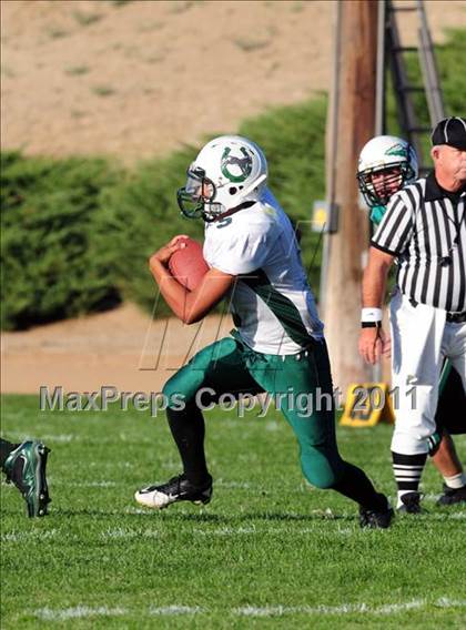 Thumbnail 3 in Burroughs @ Tehachapi photogallery.