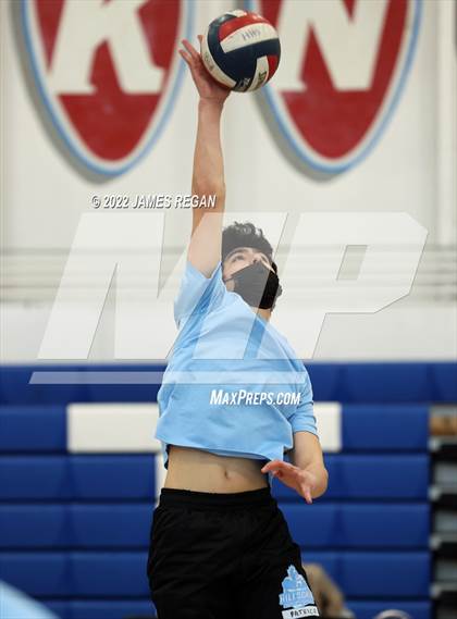 Thumbnail 2 in Menlo-Atherton @ Hillsdale photogallery.