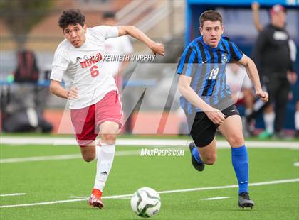 Thumbnail 2 in Horn @ Midlothian photogallery.