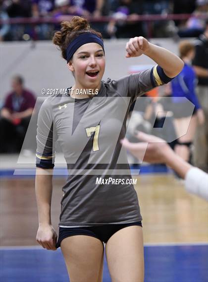 Thumbnail 3 in Discovery Canyon vs. Palmer Ridge (CHSAA 4A Pool 4 Playoff) photogallery.