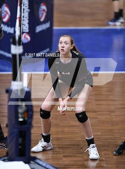 Thumbnail 2 in Discovery Canyon vs. Palmer Ridge (CHSAA 4A Pool 4 Playoff) photogallery.