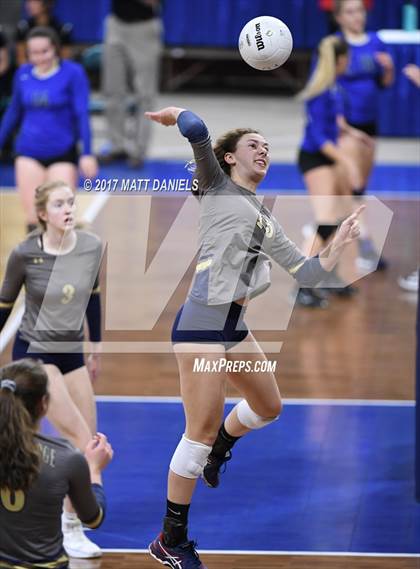 Thumbnail 3 in Discovery Canyon vs. Palmer Ridge (CHSAA 4A Pool 4 Playoff) photogallery.