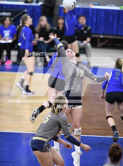 Thumbnail 3 in Discovery Canyon vs. Palmer Ridge (CHSAA 4A Pool 4 Playoff) photogallery.