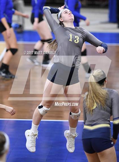 Thumbnail 3 in Discovery Canyon vs. Palmer Ridge (CHSAA 4A Pool 4 Playoff) photogallery.