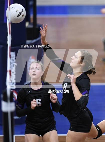 Thumbnail 2 in Discovery Canyon vs. Palmer Ridge (CHSAA 4A Pool 4 Playoff) photogallery.