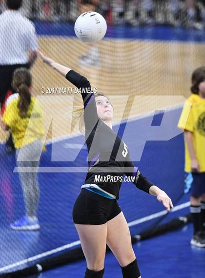 Thumbnail 3 in Discovery Canyon vs. Palmer Ridge (CHSAA 4A Pool 4 Playoff) photogallery.